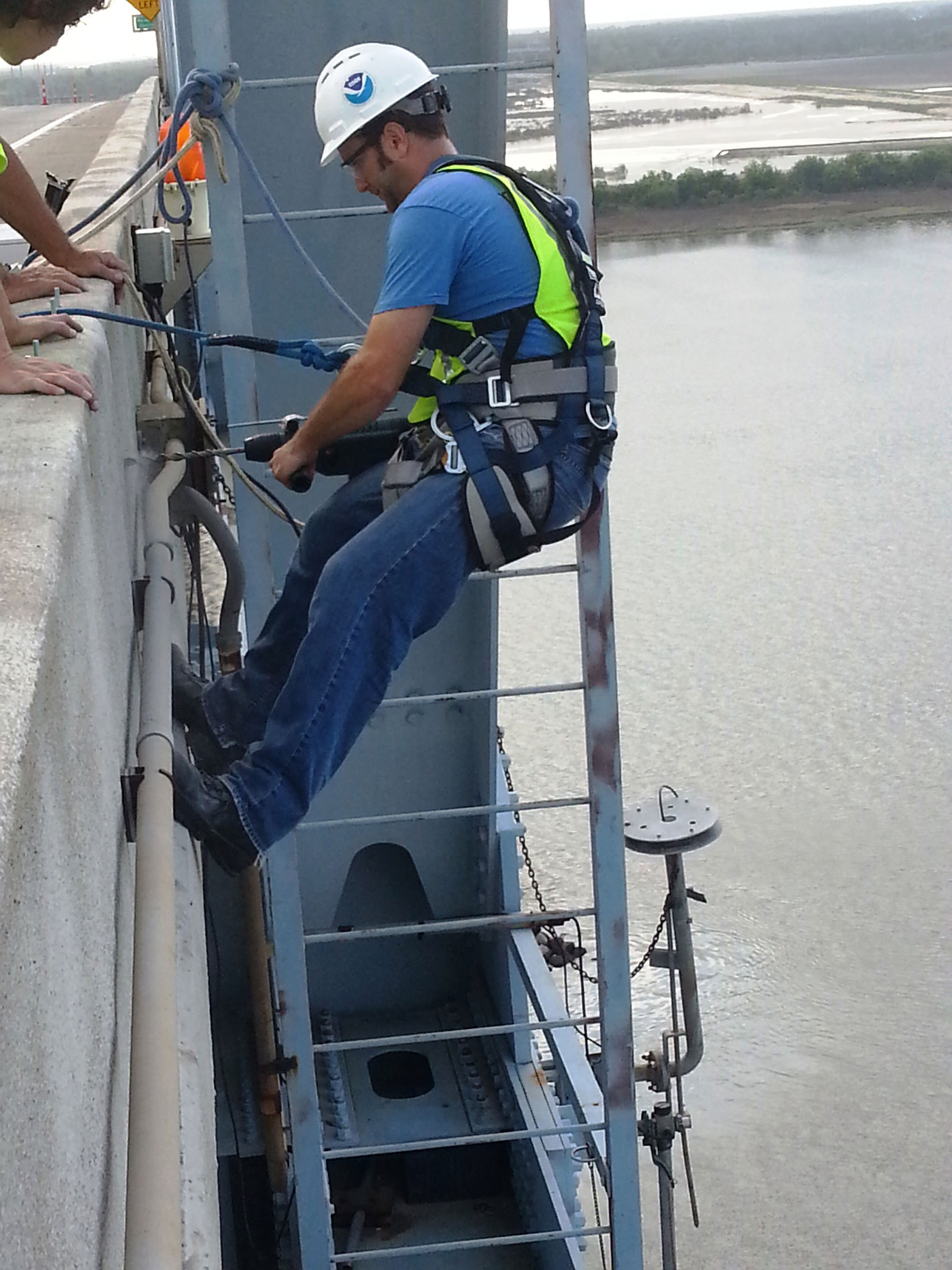 safety harness inspection